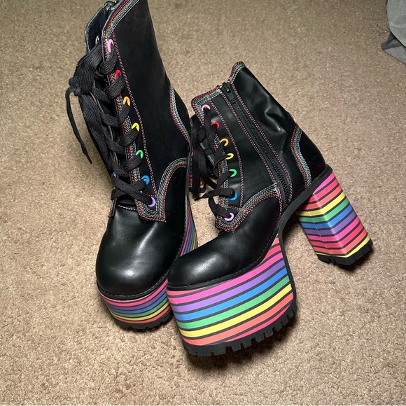 BRAND NEW Dolls Kill rainbow platforms "sissy that walk" Club Exx - Picture 1 of 5
